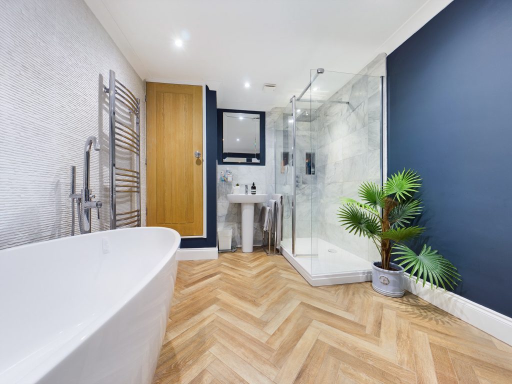 MGH Building & Landscaping Ashford, Kent New Bathroom 5